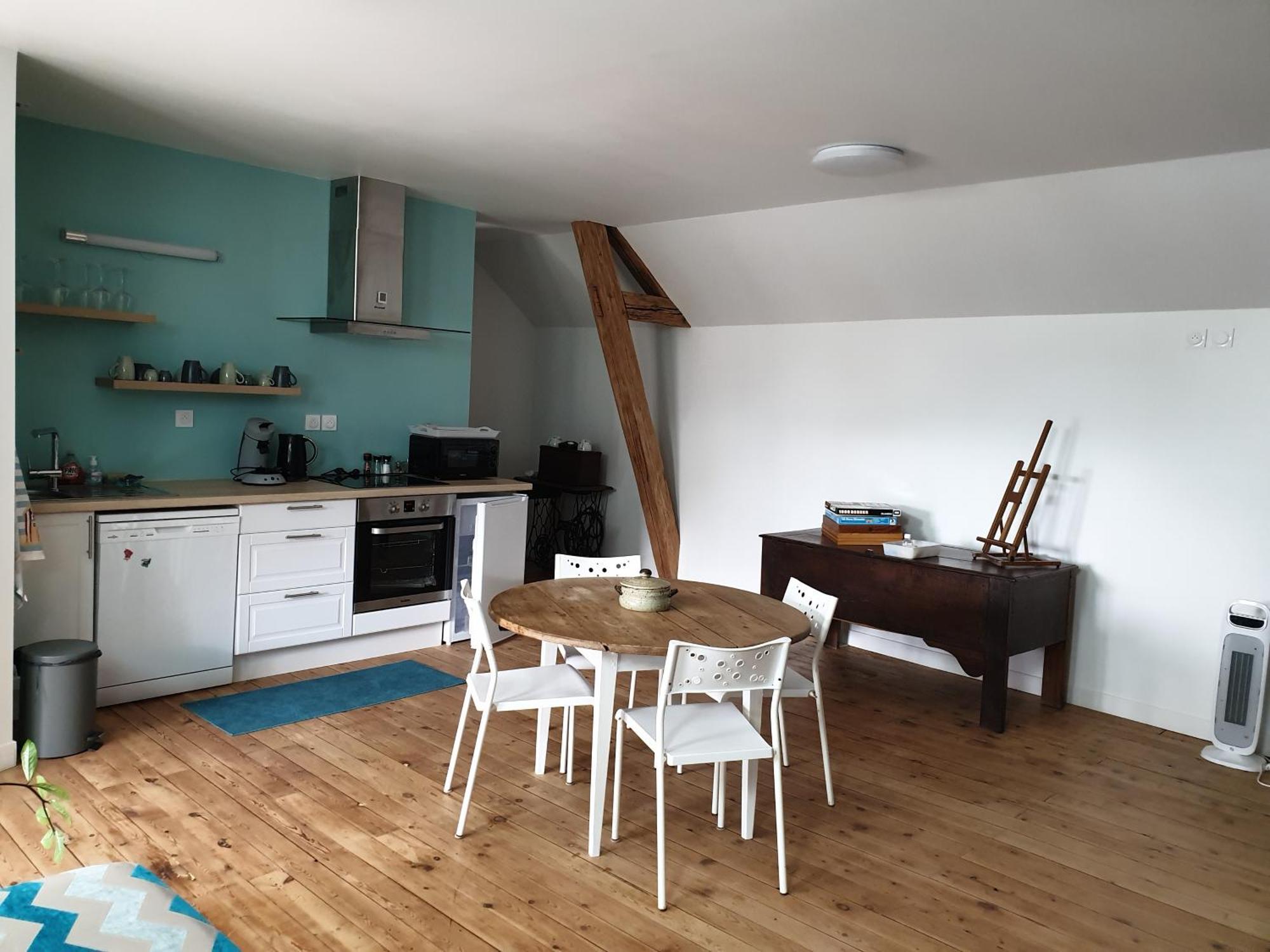 L 'Appartement Du Rocher Château-du-Loir Zewnętrze zdjęcie